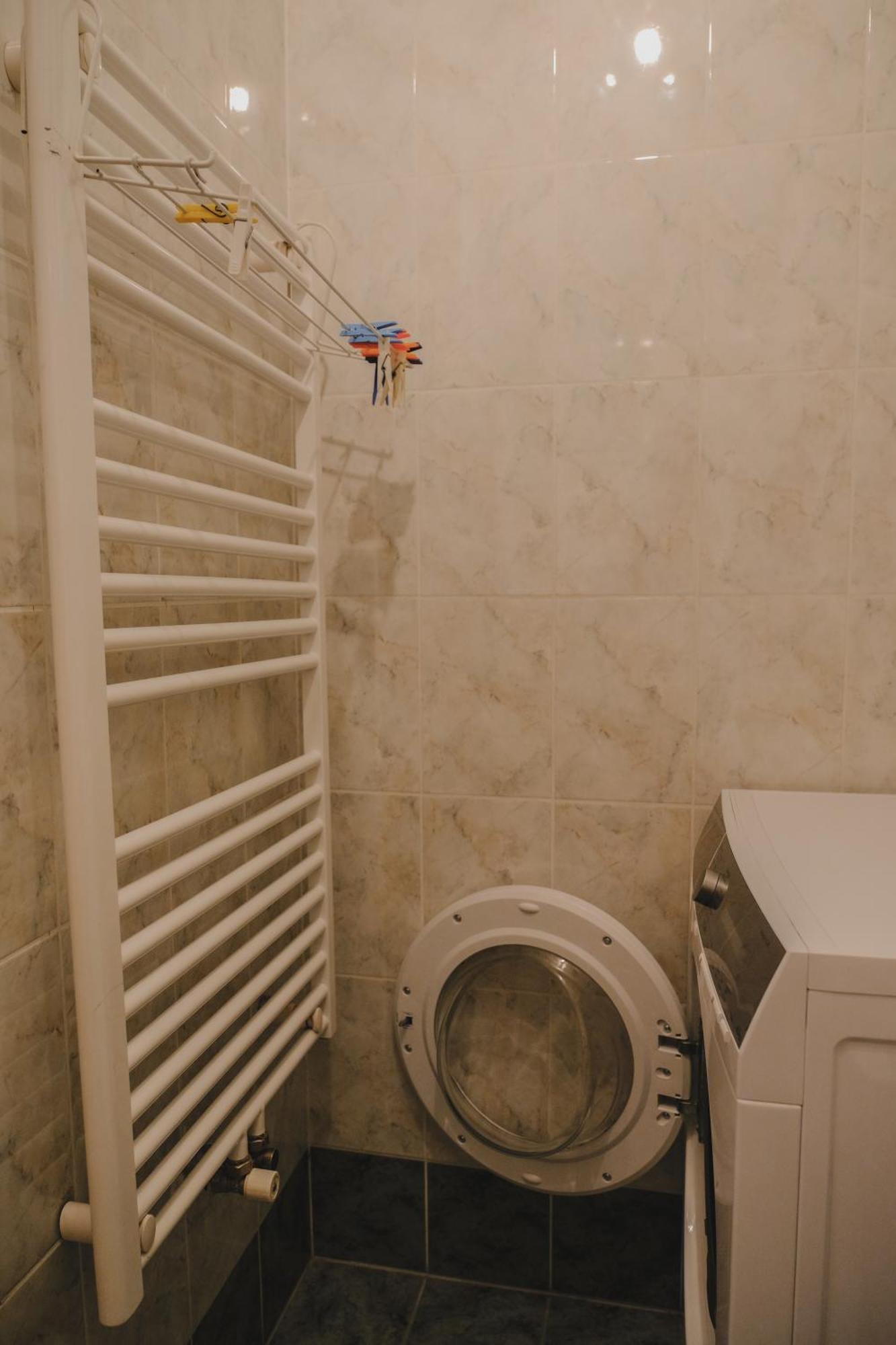 Terrace Apartment Near Volksoper And City Centre เวียนนา ภายนอก รูปภาพ