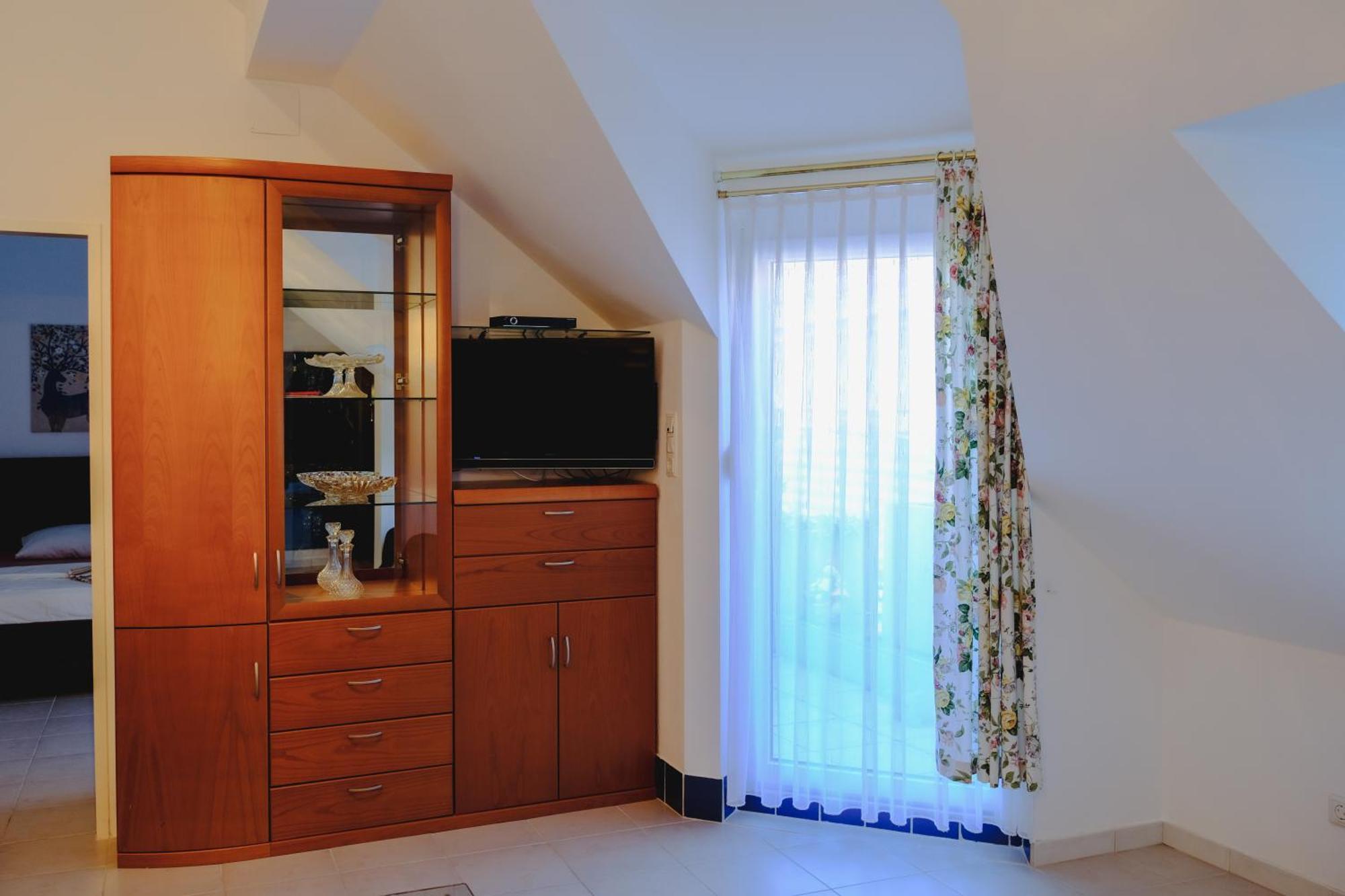 Terrace Apartment Near Volksoper And City Centre เวียนนา ภายนอก รูปภาพ