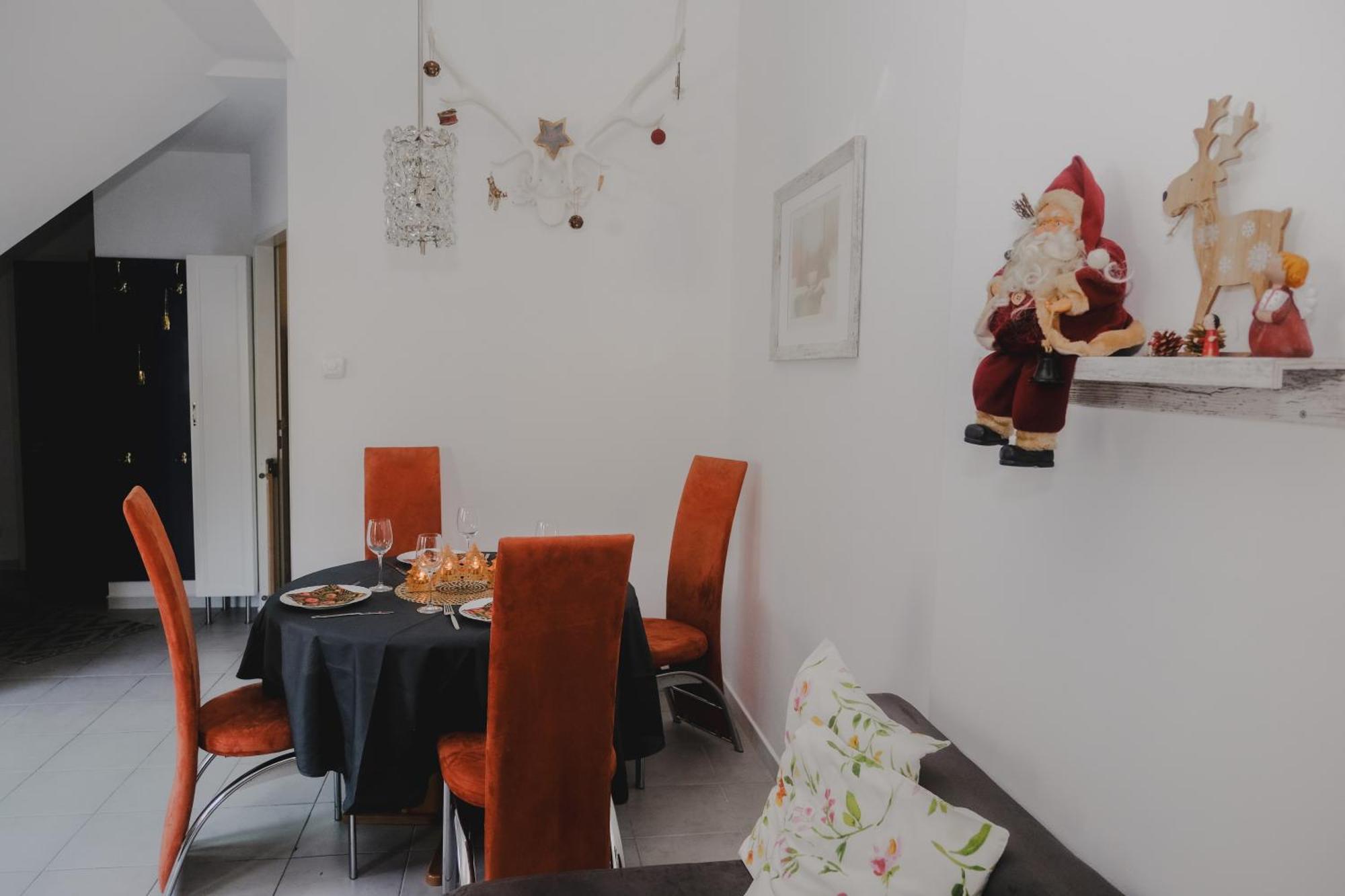 Terrace Apartment Near Volksoper And City Centre เวียนนา ภายนอก รูปภาพ