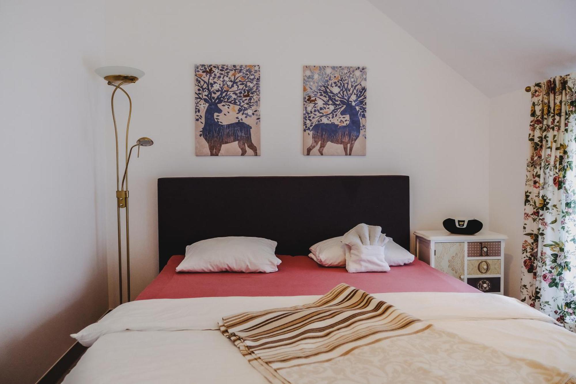 Terrace Apartment Near Volksoper And City Centre เวียนนา ภายนอก รูปภาพ